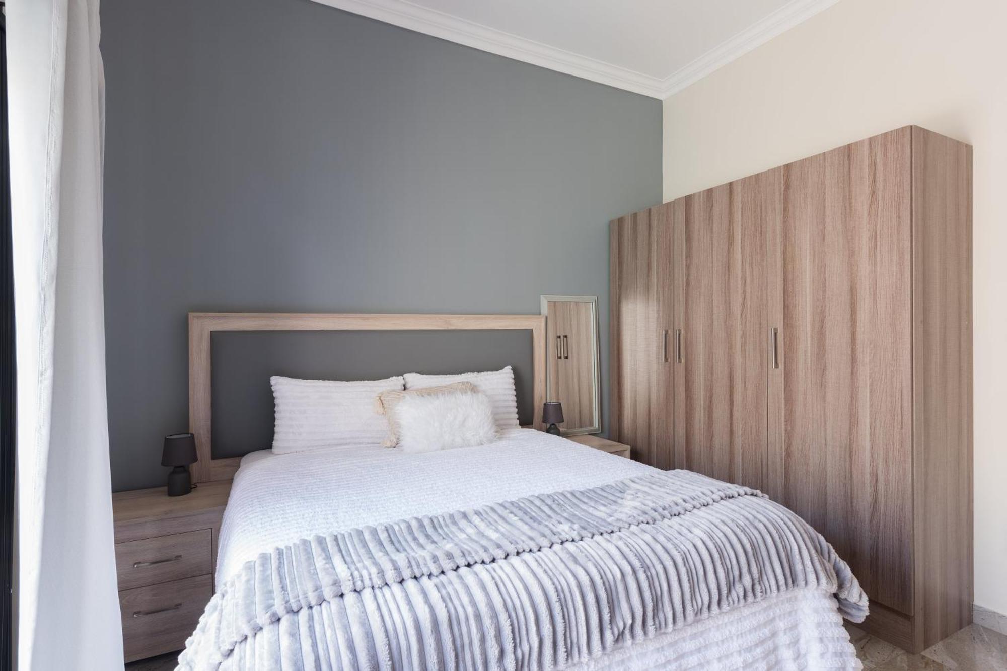 Evans Village - Apartments & Spa Johannesburg Exterior photo